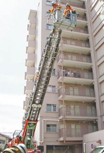 10-05-05マンション防災訓練