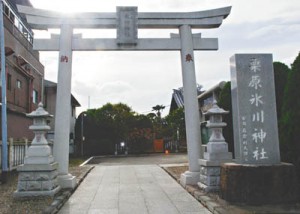 11-09-05神社-鳥居