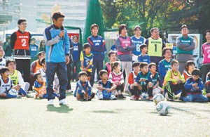 11-12-05朝日サッカー