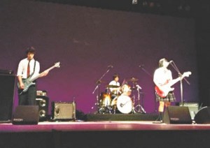 13-09-軽音・新田17