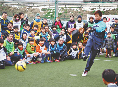 足立朝日 Blog Archive 朝日新聞 福西崇史 ファミリーサッカースクール 足立朝日 Blog Archive 朝日新聞 福西崇史 ファミリーサッカースクール
