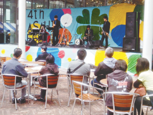 16-10-05電大旭祭 021